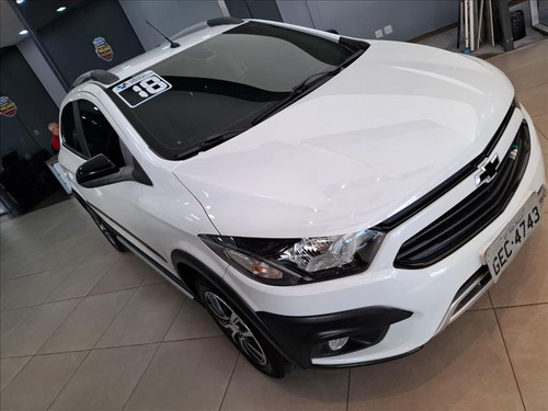 Chevrolet Onix 1.4 Mpfi Activ 8v Flex 4p Automatico