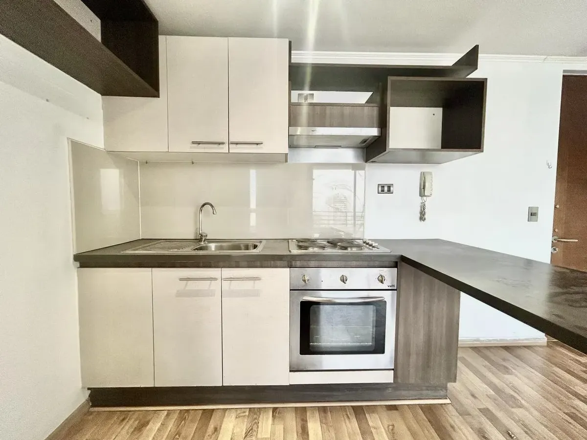 Imagen 2 de 21 de Venta Departamento Independencia Metro Chacabuco