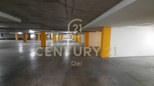 Imagen 8 de 13 de Arriendo De Estacionamientos - Las Condes / Sector Cantag...
