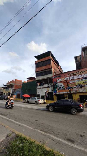 Casa Con Local En Venta Los Flores De Catia