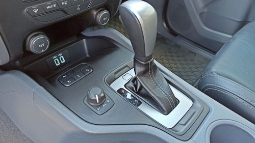 Imagen 14 de 15 de Ford Ranger Limited Black Edition 4x4 At