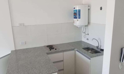Imagen 4 de 12 de Alquiler Permanente Mitre Y Garay. 1 Dorm Cochera Nuevo.