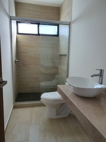 Imagen 11 de 29 de Casa Con Amplio Jardín Y Roof Garden Con Opción A 4ta Recámara
