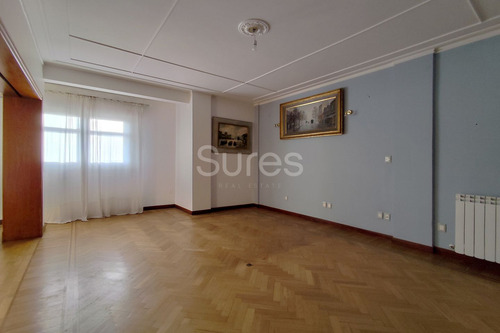 Venta Apartamento 4 Dormitorios, Centro, Montevideo (ref: Srs-12128)