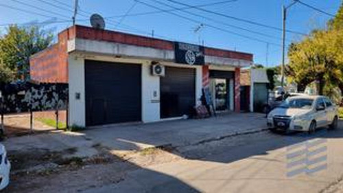 Local- Presidente Derqui- Propiedad Con *renta* Chacabuco