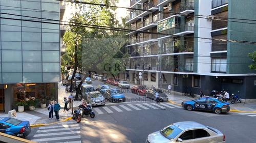 Venta Familiar/comercial. Ph En 2 Plantas. Palermo. Frente Al Palacio.bellini. 8 Ambientes + Salón De 45 M2.+ Terraza 125 M2