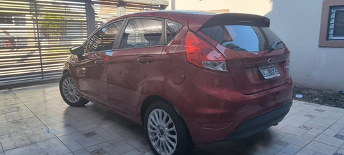 Imagen 2 de 15 de Ford Fiesta