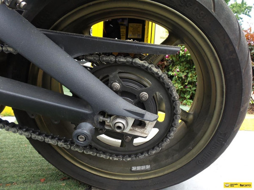 Imagen 23 de 24 de Triumph Street Triple