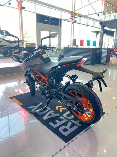 Ktm - Duke 390 | No Yamaha, No Honda, No Z400, No Kawasaki