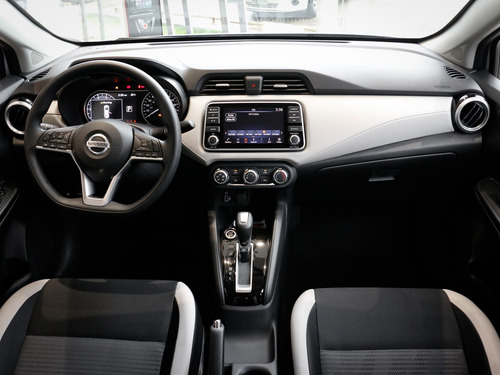 Imagem 7 de 11 de Nissan Versa Advance 1.6 (flex) (aut)