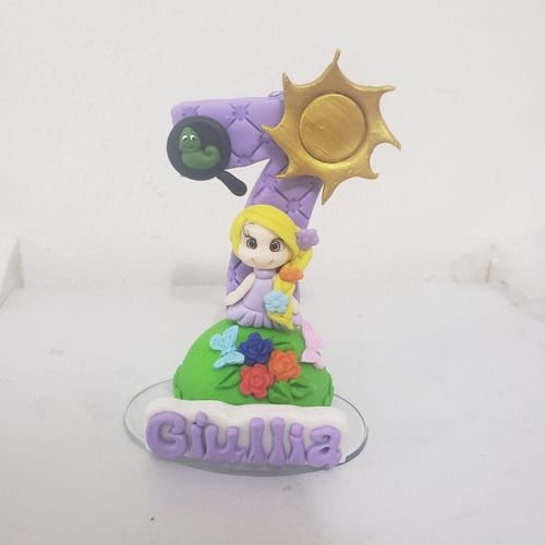 Vela Em Biscuit Rapunzel Com Nome Enrolados