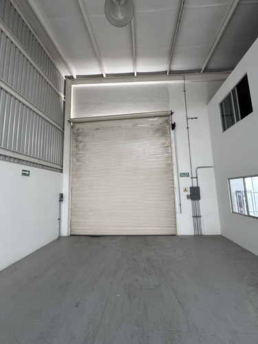 Bodega Renta Terra Business Park Excelente Ubicacion