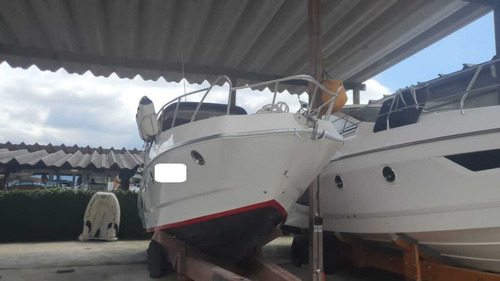 Lancha Ventura 350 C/ 2 X Mercuiser 250 Hp Gasolina Ano 2020