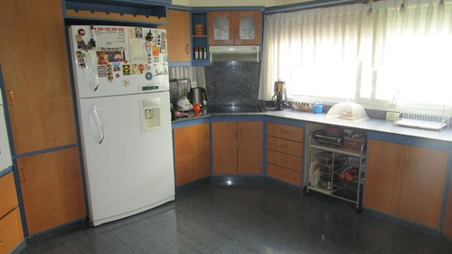 Imagen 9 de 16 de Señorial Semi Piso Frente A La Plaza Conesa - Venta Directa!!!