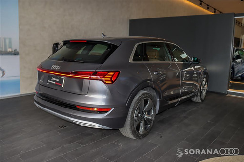 Audi E-tron ELÉTRICO PERFORMANCE QUATTRO