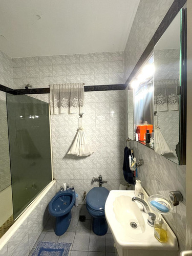 Marcelo T De Alvear 2400 - Venta 4 Ambientes Con Dependencia En Recoleta