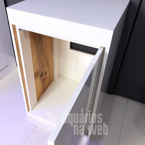 Imagem 2 de 8 de Móvel Aquário Cubo De 50cm Com Compensado Naval E Fórmica