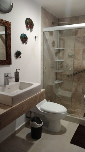 Imagen 8 de 24 de Pent-house En Venta En Acapulco Diamante Rodeado De Un Ambiente Ecológico Con Su Exclusivo Club De Playa Privado Con Acceso A La Icónica Playa Bonfil Del Acapulco Diamante