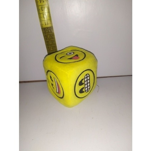 Peluche Cubo Caritas Emojis Kawaii Original (Usado)