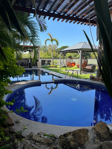 Casa En Renta Lomas De Cocoyoc (teotihuacán)