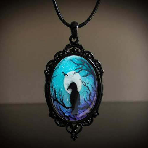 Gothic Crow Forest Pendant Charm Necklace Elegant Design