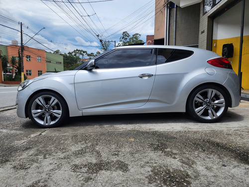 Hyundai Veloster 1.6 16V GASOLINA 3P AUTOMÁTICO