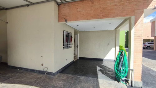 Imagen 15 de 15 de Fernando Perez Vende Hermoso Townhouse En El Rincon Naguanagua