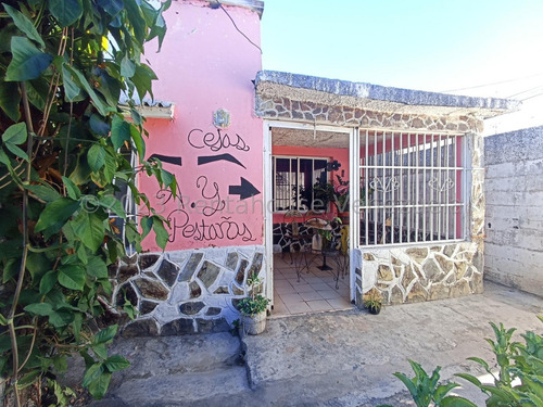 Casa En Venta Ubicada En Parque Resd Santa Rita Db 24-8240