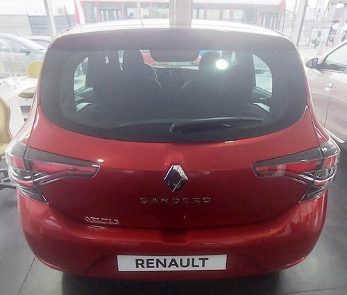 Imagen 6 de 25 de Renault Sandero Life Ft
