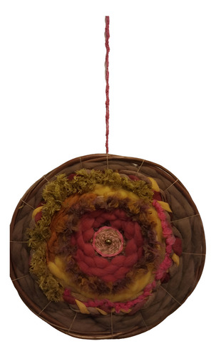 Tapiz Circular Artesanal En Tonos Cálidos Para Pared Marrón Oscuro Variado