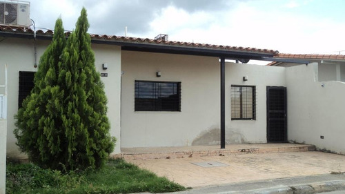 Imagen 21 de 30 de Casas En Venta Cabudare La Montañita, Selena Pacheco Tlf. 04245197639. Codigo 22-8052 Lara, Venezuela