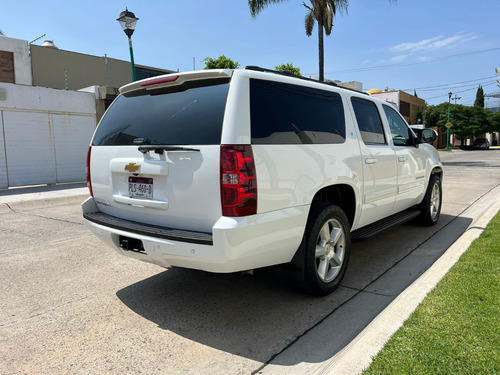 Chevrolet Suburban 5.3 Lt V8 . Piel 2da/ Banca At