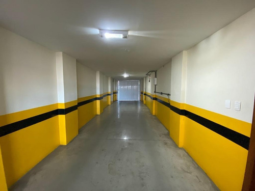Apartamento Em Riviera Fluminense, Macaé/rj De 78m² 2 Quartos Para Locação R$ 1.800,00/mes - Ap982836