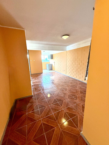 Amplio Depto 3dorm/ Estacionamiento (98045)