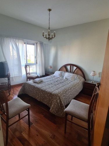 Departamento En Venta - 2 Dormitorios 1 Baño - 75mts2 - La Plata
