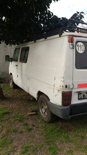 Imagen 2 de 8 de Renault Trafic 2.1 Diesel