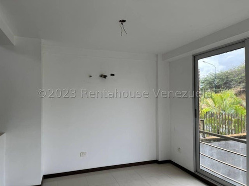 Imagen 13 de 30 de Magnífica Casa En Venta Urbanizacion Colinas Del Viento Zona Este Barquisimeto %%%% Rf 23-2 4 7 2 0 Kl Rah %%%