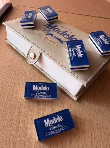 Domino Modelo Especial Beige - Azul Con Portavaso Galas # 4