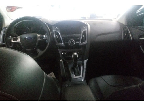 Ford Focus Hatch 2.0 Titanium Automático