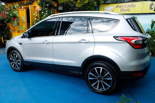 Ford Escape 2.0 Titanium At