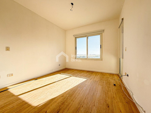 Departamento En Alquiler En Tigre, Nordelta, Barrio Portezuelo. 3 Ambientes Con Piscina! 2 Cocheras! Impecable.