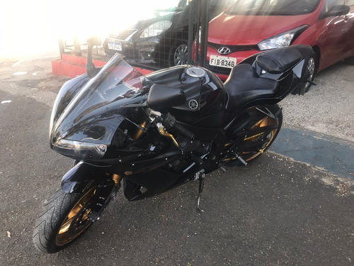 Imagem 2 de 13 de Yamaha Yzf R1