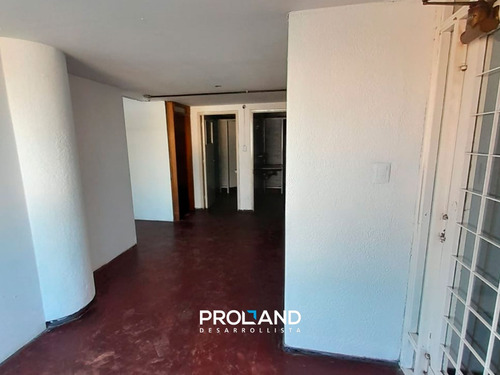 Oficina En Venta Centro De Córdoba - Permuta - Escucho Ofertas