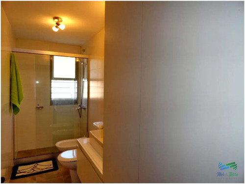 Muy Lindo Apartamento En Piso Alto , Torre Con Todos Y Muy Buenos Servicios.