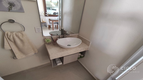 Imagen 4 de 30 de Casa En Venta Querétaro Cochera Techada