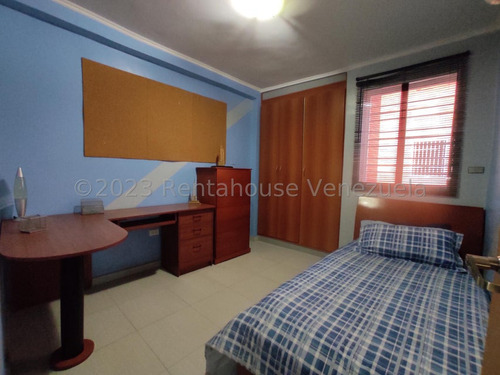 Townhouse En Venta Urb San Pablo Turmer Rah25-15603 Meglisf