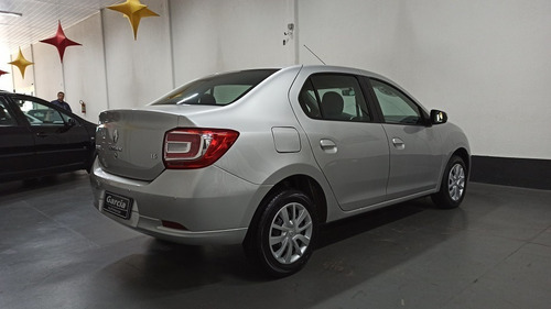 Renault Logan Expression 1.6 8v