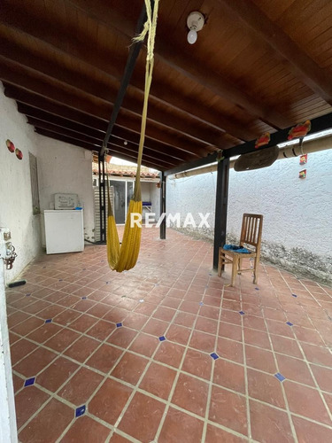 Casa En Las Villas, San Juan, Diaz, Isla De Margarita Cod: 1435