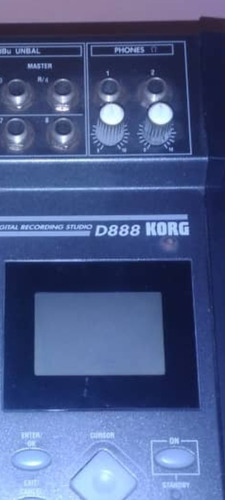 Consola Para Playback  D888 Korg