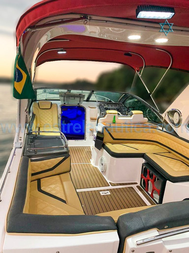 Imagem 3 de 3 de Lancha Focker 320 Barco Iate N Ferreti Phantom Sunseeker Nhd
